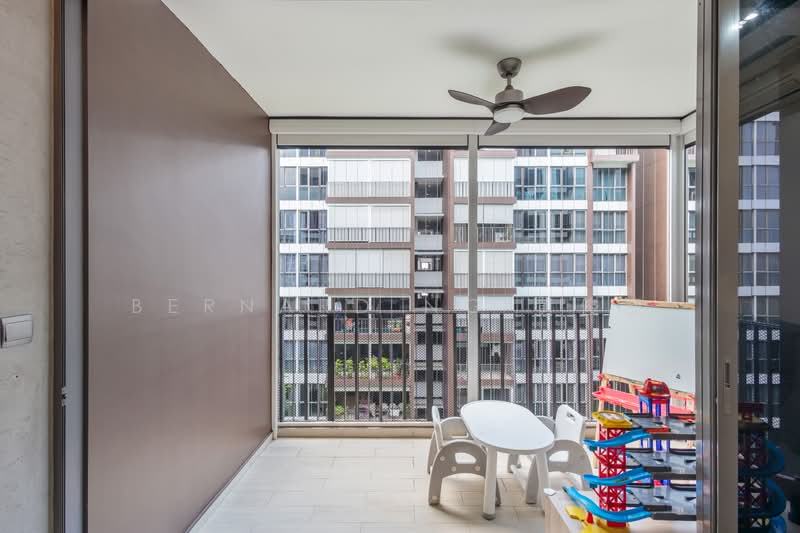 Bellewoods, 108 Woodlands Avenue 5, 3 Bedrooms, 1,066 sqft, Executive Condominium For Sale, by Bernard Ng 黄俊凯, 500160062 - Balcony - PropertyGuru.com.sg