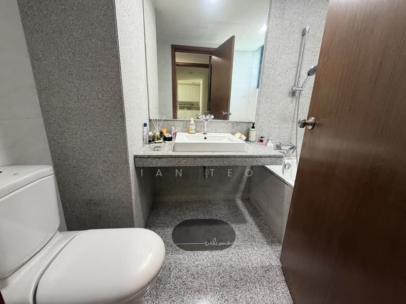 Blue Horizon, 27 West Coast Crescent, 2 Bedrooms, 904 sqft, Condominium For Rent, by Ian Teo, 500160063 - PropertyGuru.com.sg