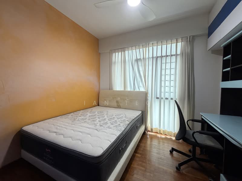 Blue Horizon, 27 West Coast Crescent, 2 Bedrooms, 904 sqft, Condominium For Rent, by Ian Teo, 500160063 - PropertyGuru.com.sg