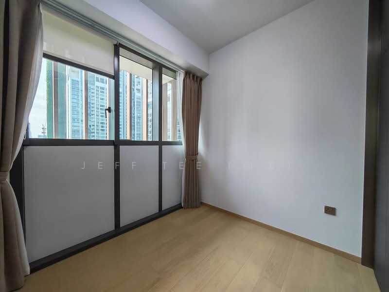One Bernam, 1 Bernam Street, 2 Bedrooms, 732 sqft, Condominium For Rent, by Jeff Tee (尚洋）, 500160064 - 2nd Bedroom - PropertyGuru.com.sg