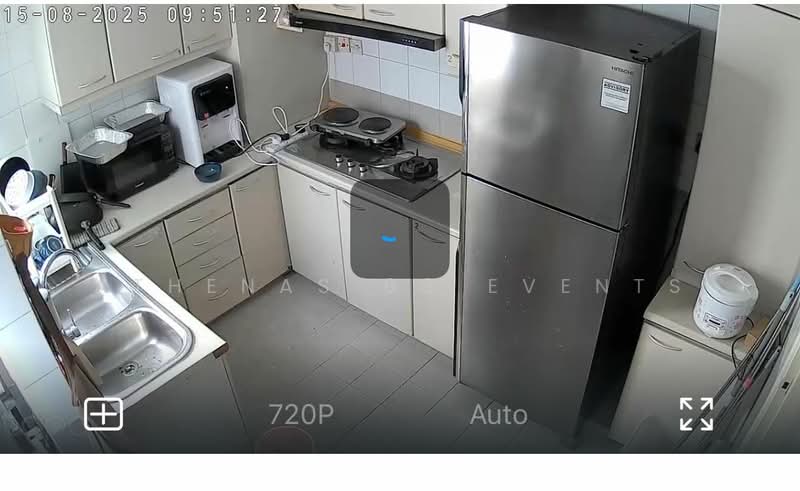 Yishun Emerald, 20 Canberra Drive, Room Rental, 100 sqft, Condominium For Rent, by The Hive Co-living, 500160067 - Kitchen - PropertyGuru.com.sg