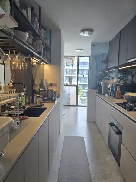 The Reef at King's Dock, 2 Harbourfront Avenue, 3 Bedrooms, 1,249 sqft, Condominium For Sale, by K L Goh, 500160069 - Kitchen - PropertyGuru.com.sg