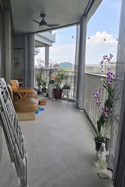 The Reef at King's Dock, 2 Harbourfront Avenue, 3 Bedrooms, 1,249 sqft, Condominium For Sale, by K L Goh, 500160069 - Balcony - PropertyGuru.com.sg