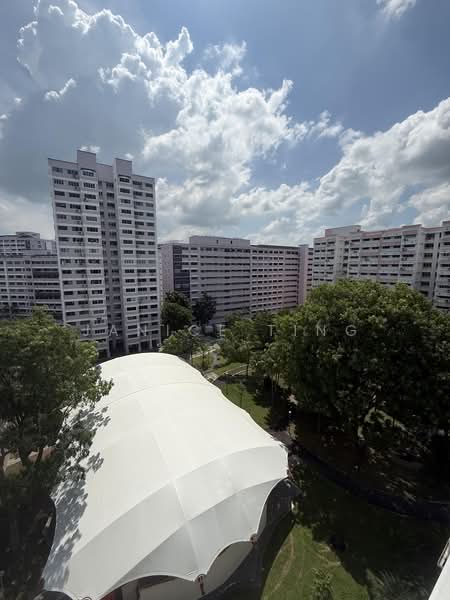 537 Hougang Street 52, 537 Hougang Street 52, Room Rental, 100 sqft, HDB Flat For Rent, by Janice Ting, 500160082 - Exterior - PropertyGuru.com.sg