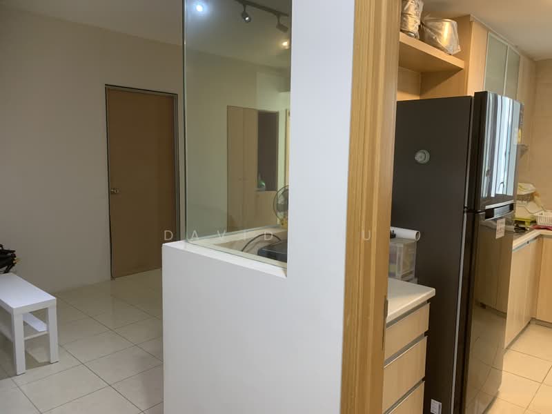 The Lakeshore, 31 Jurong West Street 41, Room Rental, 141 sqft, Condominium For Rent, by David Shu, 500160089 - Kitchen - PropertyGuru.com.sg