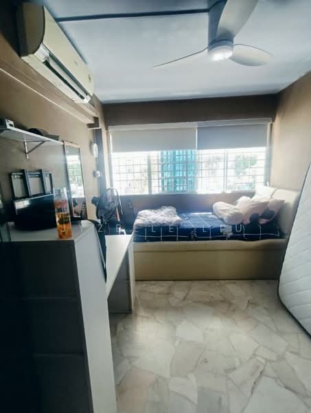 605 Yishun Street 61, 605 Yishun Street 61, 3 Bedrooms, 980 sqft, HDB Flat For Rent, by Jyzelle Liu, 500160091 - Bedroom - PropertyGuru.com.sg
