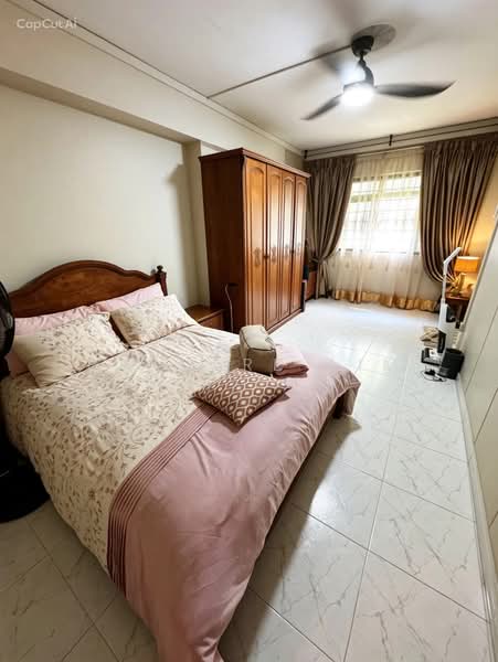 627 Choa Chu Kang Street 62, 627 Choa Chu Kang Street 62, 3 Bedrooms, 1,076 sqft, HDB Flat For Sale, by Raynard Lim, 500160092 - Bedroom - PropertyGuru.com.sg