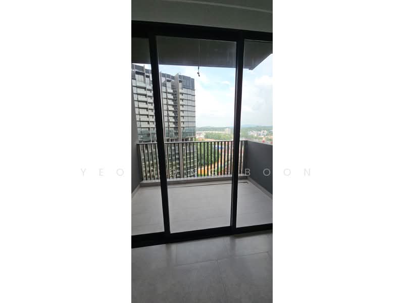 Lentor Modern, 3 Lentor Central, 3 Bedrooms, 969 sqft, Condominium For Sale, by Yeo Tong Boon, 500160095 - Balcony - PropertyGuru.com.sg