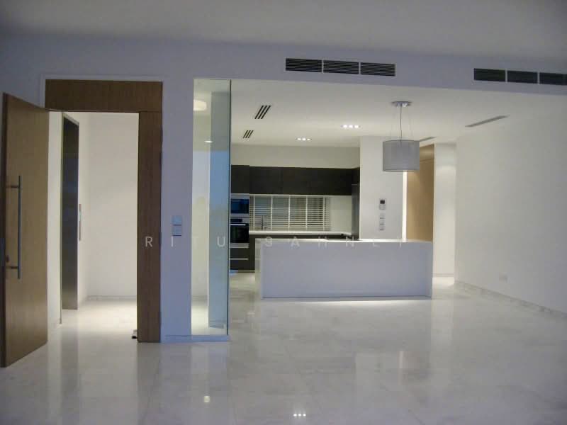 The Coast at Sentosa Cove, 276 Ocean Drive, 4 Bedrooms, 2,626 sqft, Condominium For Rent, by Ritu Sahney, 500160096 - Kitchen - PropertyGuru.com.sg