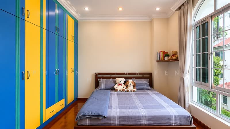 Ardisia Garden, Serangoon Terrace, 5 Bedrooms, 2,400 sqft, Terraced House For Sale, by Phoenix Tan Feng Huang, 500160097 - Bedroom - PropertyGuru.com.sg
