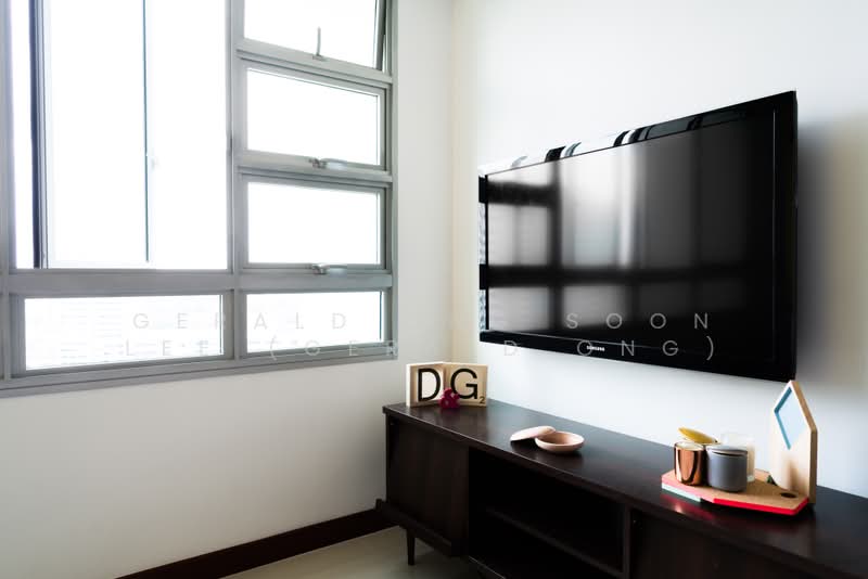 591A Ang Mo Kio Street 51, 591A Ang Mo Kio Street 51, 2 Bedrooms, 732 sqft, HDB Flat For Sale, by Gerald Ong Soon Lee (Gerald Ong), 500160102 - Living Room - PropertyGuru.com.sg
