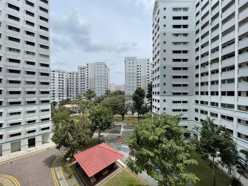 571 Hougang Street 51, 571 Hougang Street 51, 3 Bedrooms, 1,065 sqft, HDB Flat For Sale, by Kelvin Tan 陈克辉, 500160103 - View From Kitchen - PropertyGuru.com.sg