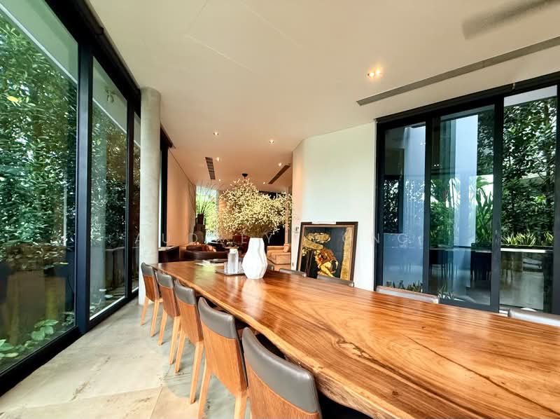 Renovated Detached w Basement! @Binjai Park, Hua Guan Ave, Yardwood, Binjai Park, Hua Guan Ave, yardwood, 5 Bedrooms, 6,500 sqft, Detached House For Sale, by Audrey Wong, 500160108 - Dining Room - PropertyGuru.com.sg