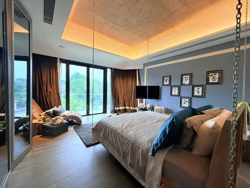 Renovated Detached w Basement! @Binjai Park, Hua Guan Ave, Yardwood, Binjai Park, Hua Guan Ave, yardwood, 5 Bedrooms, 6,500 sqft, Detached House For Sale, by Audrey Wong, 500160108 - Bedroom - PropertyGuru.com.sg