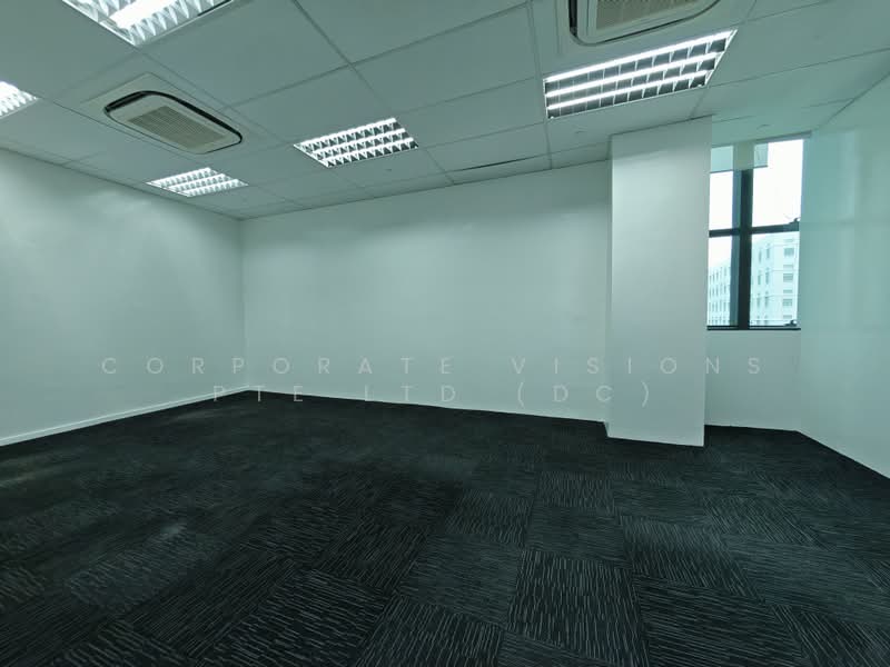 Fitted Office Near MRT, Pasir Panjang near Mapletree Business City, 3,073 sqft, Light Industrial (B1) For Rent, by DENNIS CHENG, 500160112 - Interior - CommercialGuru.com.sg