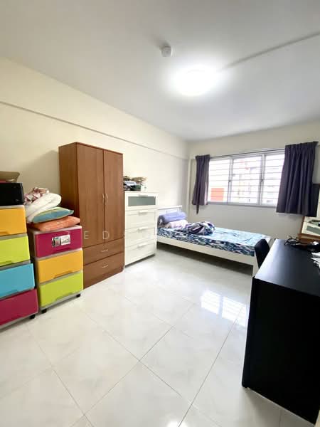 238 Yishun Ring Road, 238 Yishun Ring Road, 3 Bedrooms, 904 sqft, HDB Flat For Sale, by Zedson Tan, 500160117 - Bedroom - PropertyGuru.com.sg
