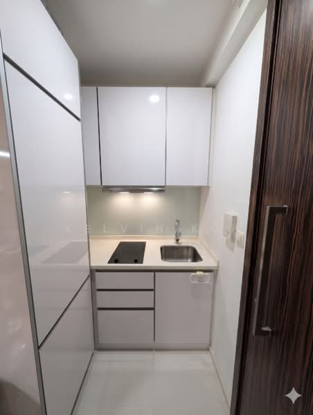Suites @ Topaz, 3 Topaz Road, 1 Bedroom, 388 sqft, Condominium For Sale, by Kelvin Koh, 500160142 - Kitchen - PropertyGuru.com.sg