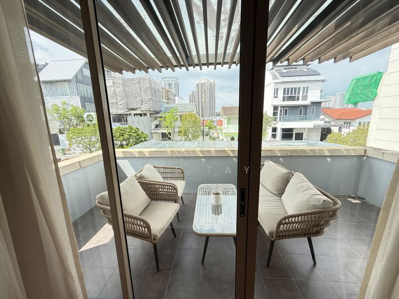 Jalan Remis, Jalan Remis, 4 Bedrooms, 3,800 sqft, Semi-Detached House For Rent, by Joe Tay, 500160146 - Balcony - PropertyGuru.com.sg