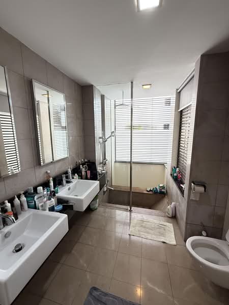 Jalan Remis, Jalan Remis, 4 Bedrooms, 3,800 sqft, Semi-Detached House For Rent, by Joe Tay, 500160146 - Bathroom - PropertyGuru.com.sg