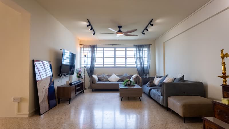 532 Jurong West Street 52, 532 Jurong West Street 52, 3 Bedrooms, 1,270 sqft, HDB Flat For Sale, by Lawrence Zhong, 500160151 - Living Room - PropertyGuru.com.sg