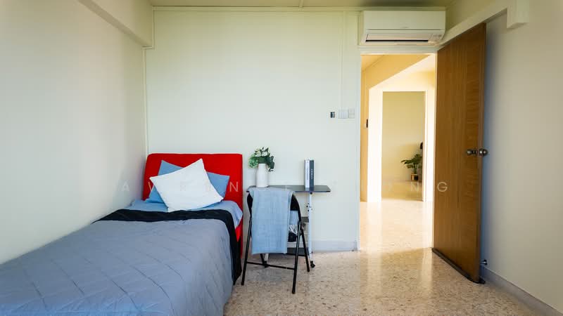 532 Jurong West Street 52, 532 Jurong West Street 52, 3 Bedrooms, 1,270 sqft, HDB Flat For Sale, by Lawrence Zhong, 500160151 - Bedroom - PropertyGuru.com.sg
