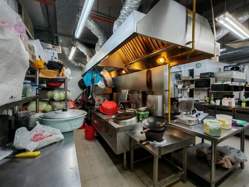Poolside cafe in a clubhouse, , 2,250 sqft, Food & Beverage For Rent, by Ee Guan Jee, 500160160 - Kitchen - CommercialGuru.com.sg