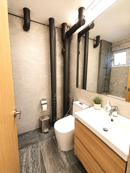 39 Telok Blangah Rise, 39 Telok Blangah Rise, 3 Bedrooms, 1,259 sqft, HDB Flat For Sale, by Chloe Chang, 500160173 - Bathroom - PropertyGuru.com.sg