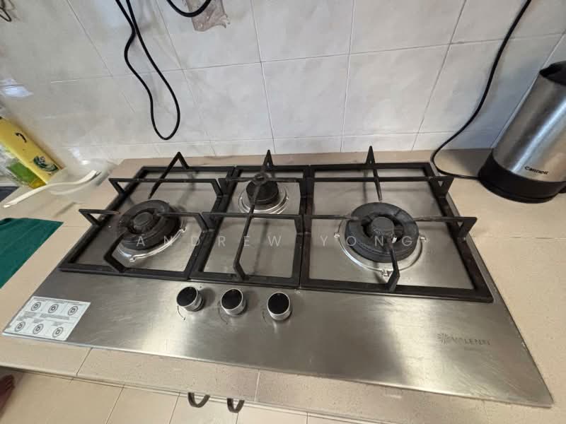64 Teban Gardens Road, 64 Teban Gardens Road, Room Rental, 100 sqft, HDB Flat For Rent, by Andrew Yong, 500160175 - Kitchen - PropertyGuru.com.sg