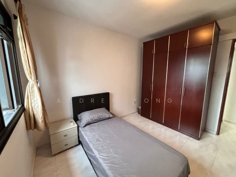 64 Teban Gardens Road, 64 Teban Gardens Road, Room Rental, 100 sqft, HDB Flat For Rent, by Andrew Yong, 500160175 - Bedroom - PropertyGuru.com.sg