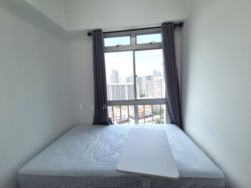 Ava Towers, 10 Ava Road, Room Rental, 80 sqft, Apartment For Rent, by Evan Tan, 500160180 - Bedroom - PropertyGuru.com.sg