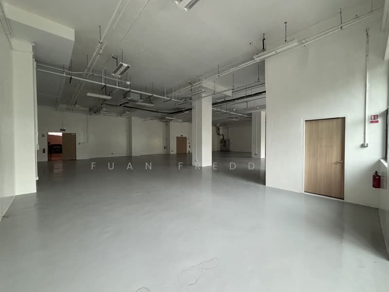 Interlocal Centre, 100G Pasir Panjang Road, 1,800 sqft, Light Industrial (B1) For Rent, by Fuan Freddie, 500160196 - Interior - CommercialGuru.com.sg