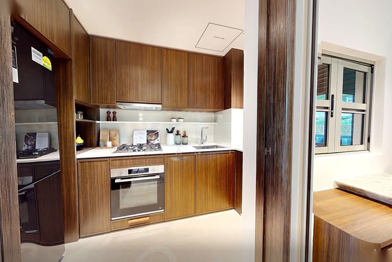 Last few unit ! Rare 999-Year in D19 — Move In Ready, , 3 Bedrooms, 1,012 sqft, Condominium For Sale, by Vivian Toh, 500160197 - Kitchen - PropertyGuru.com.sg