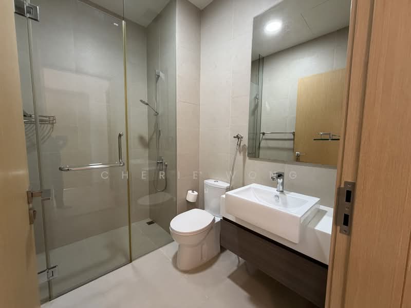Midtown Residences, 1189 Upper Serangoon Road, 2 Bedrooms, 635 sqft, Condominium For Sale, by Cherie Wong, 500160202 - Bathroom - PropertyGuru.com.sg