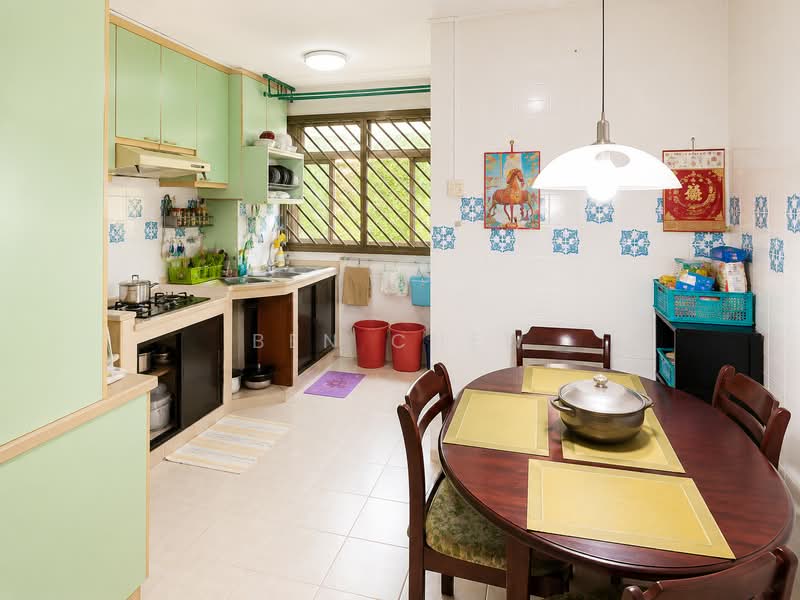 409 Saujana Road, 409 Saujana Road, Room Rental, 130 sqft, HDB Flat For Rent, by Ben Chew, 500160215 - Kitchen - PropertyGuru.com.sg