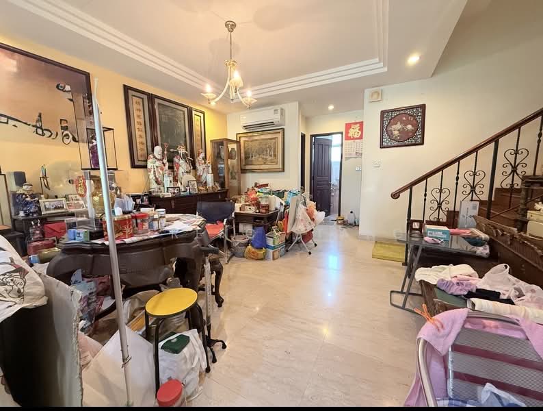 Kovan road, Kovan road, 5 Bedrooms, 2,759 sqft, Terraced House For Sale, by Terence Tang, 500160218 - Living Room - PropertyGuru.com.sg