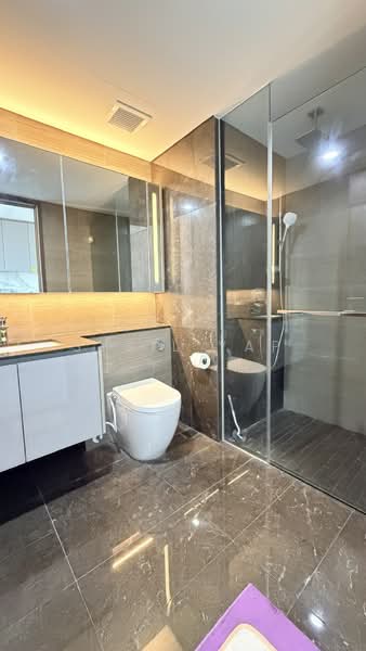 Parc Esta, 912 Sims Avenue, Studio, 517 sqft, Condominium For Sale, by Sybil Yap, 500160223 - Bathroom - PropertyGuru.com.sg