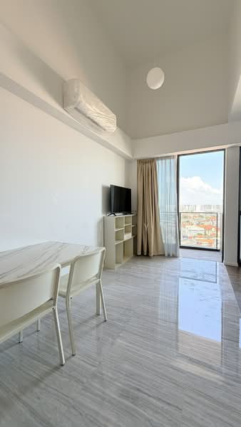 Parc Esta, 912 Sims Avenue, Studio, 517 sqft, Condominium For Sale, by Sybil Yap, 500160223 - Living Room - PropertyGuru.com.sg