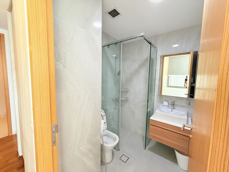 Tre Residences, 7 Geylang East Avenue 1, 4 Bedrooms, 947 sqft, Condominium For Sale, by Shawn Fok, 500160224 - Bathroom - PropertyGuru.com.sg