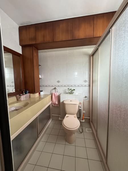 520 Woodlands Drive 14, 520 Woodlands Drive 14, 3 Bedrooms, 1,593 sqft, HDB Flat For Sale, by Liana Chin, 500160232 - Bathroom - PropertyGuru.com.sg