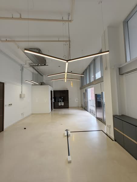 Eon Shenton, 70 Shenton Way, Chinatown / Tanjong Pagar, 1,109 sqft, Office For Sale, by Kevin Chew, 500160239 - Interior - CommercialGuru.com.sg