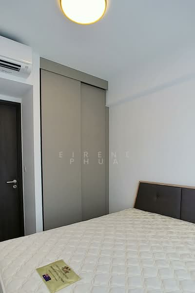 Lake Grande, 2 Jurong Lake Link, 2 Bedrooms, 861 sqft, Condominium For Sale, by Eirene Phua, 500160261 - Bedroom 2 - PropertyGuru.com.sg