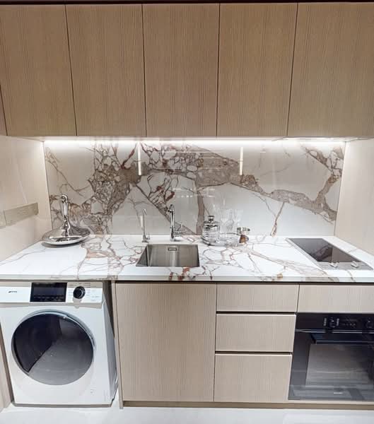 Vela Bay, Bayshore Road, 1 Bedroom, 484 sqft, Condominium For Sale, by Joel Png, 500160275 - Kitchen - PropertyGuru.com.sg