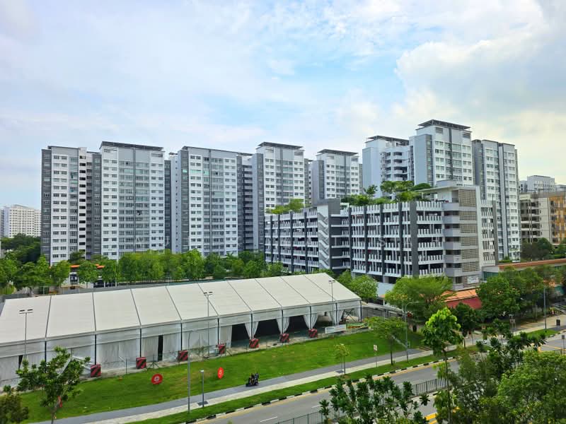 258B Punggol Field, 258B Punggol Field, 3 Bedrooms, 1,001 sqft, HDB Flat For Sale, by Taufik Batisah, 500160277 - Exterior - PropertyGuru.com.sg