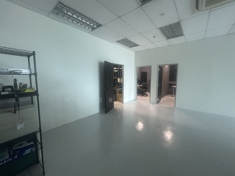 Citilink Warehouse Complex, 102E Pasir Panjang Road, 1,700 sqft, Light Industrial (B1) For Rent, by Hendry Lim, 500160287 - Interior - CommercialGuru.com.sg