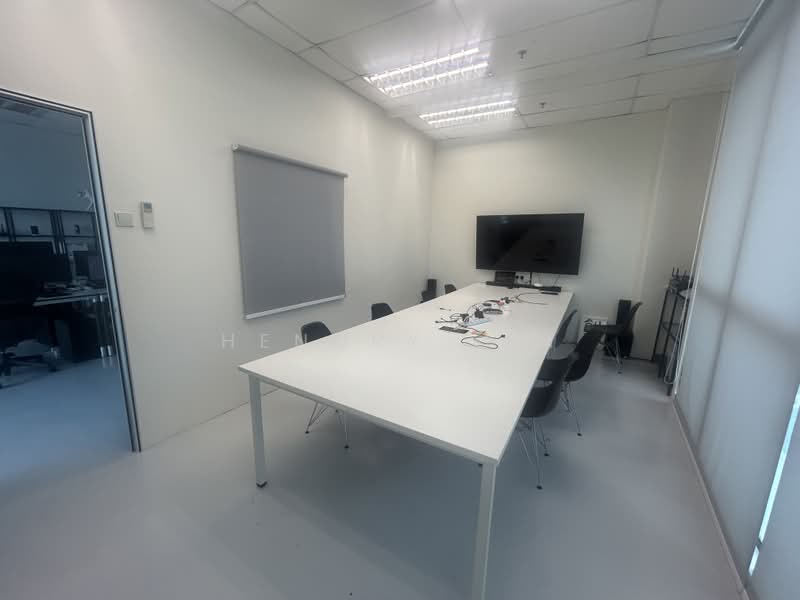 Citilink Warehouse Complex, 102E Pasir Panjang Road, 1,700 sqft, Light Industrial (B1) For Rent, by Hendry Lim, 500160287 - Interior - CommercialGuru.com.sg