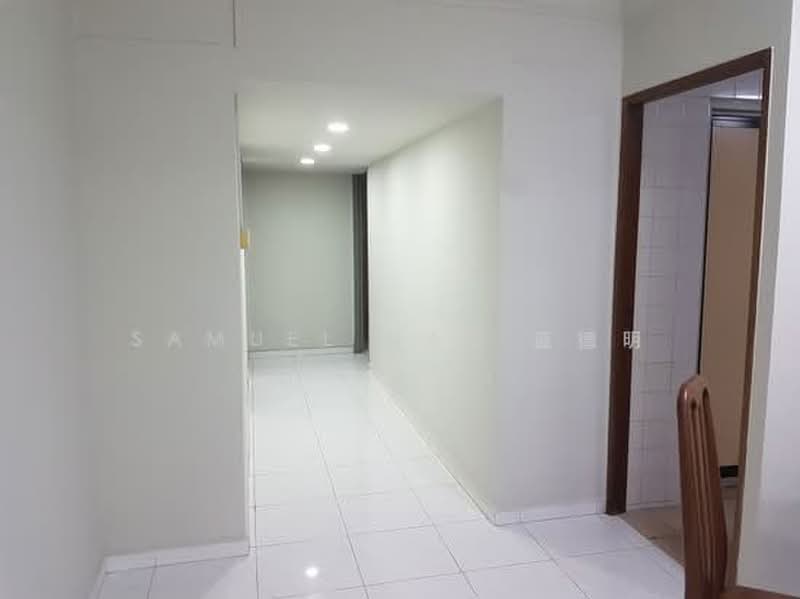 192 Pasir Ris Street 12, 192 Pasir Ris Street 12, 4 Bedrooms, 1,378 sqft, HDB Flat For Sale, by Samuel Nah 蓝德明, 500160307 - Corridor - PropertyGuru.com.sg