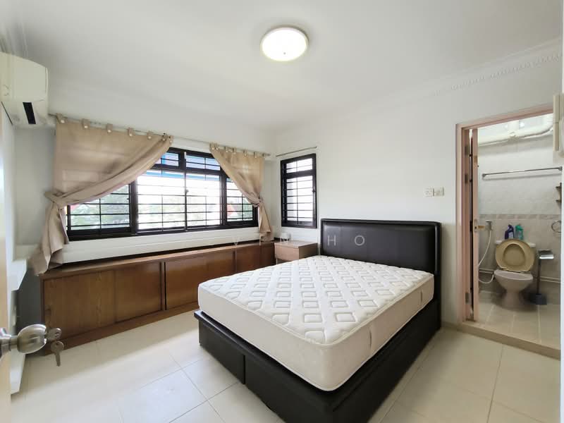 275A Jurong West Street 25, 275A Jurong West Street 25, 3 Bedrooms, 969 sqft, HDB Flat For Rent, by Kevin Ho, 500160310 - Bedroom - PropertyGuru.com.sg