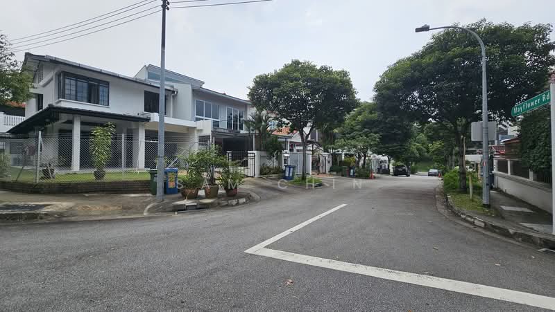 Mayflower Gardens, Mayflower Drive, 4 Bedrooms, 2,010 sqft, Terraced House For Sale, by Sam Chin, 500160316 - Exterior - PropertyGuru.com.sg