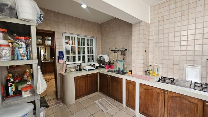 Mayflower Gardens, Mayflower Drive, 4 Bedrooms, 2,010 sqft, Terraced House For Sale, by Sam Chin, 500160316 - PropertyGuru.com.sg