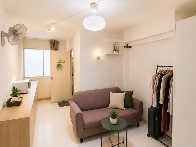 271 Bishan Street 24, 271 Bishan Street 24, 3 Bedrooms, 1,195 sqft, HDB Flat For Sale, by John Lee, 500160318 - Living Room - PropertyGuru.com.sg